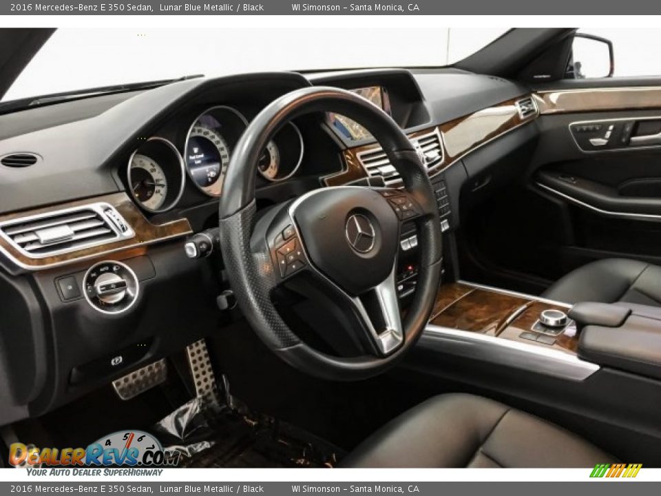2016 Mercedes-Benz E 350 Sedan Lunar Blue Metallic / Black Photo #23