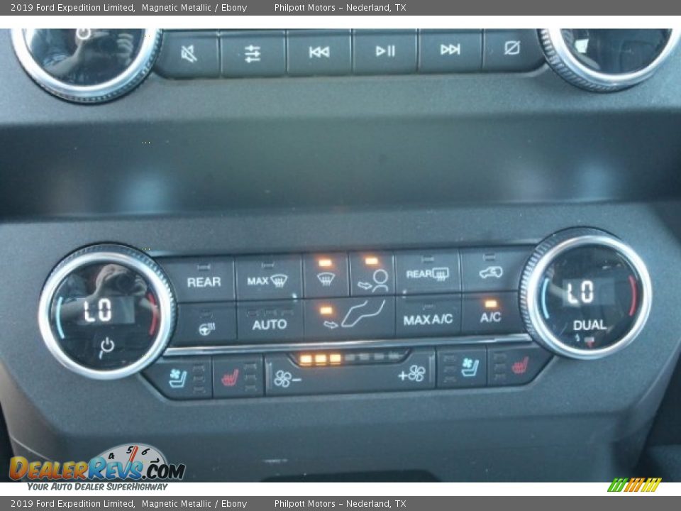 Controls of 2019 Ford Expedition Limited Photo #14