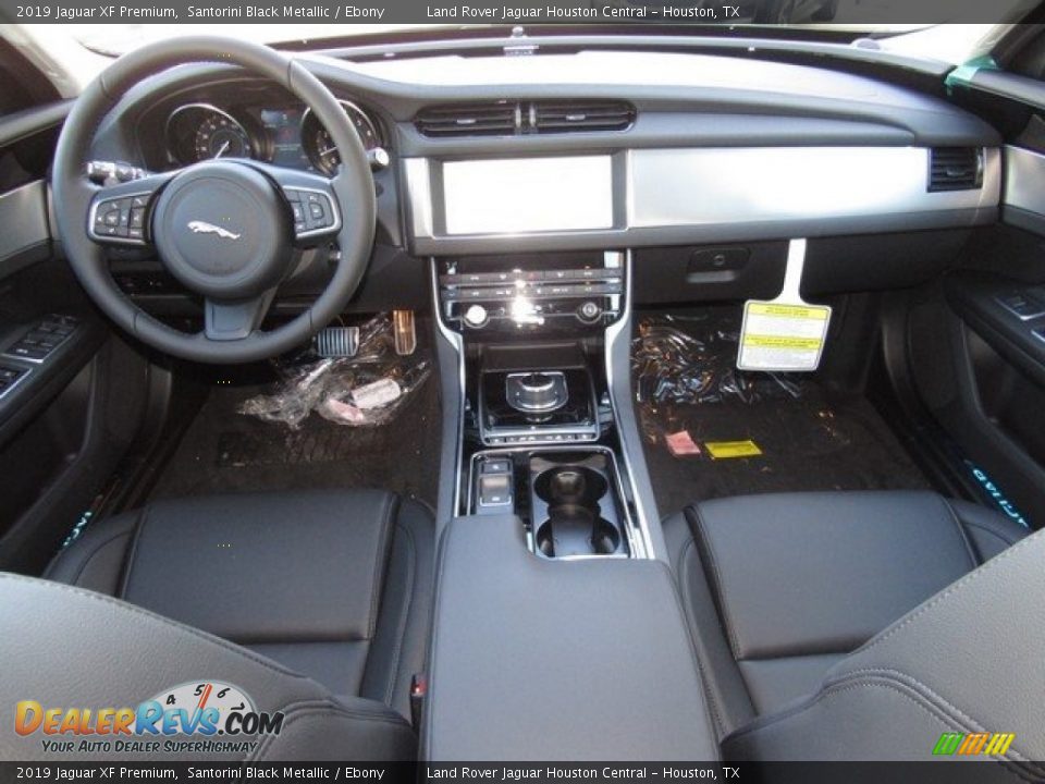 Dashboard of 2019 Jaguar XF Premium Photo #4