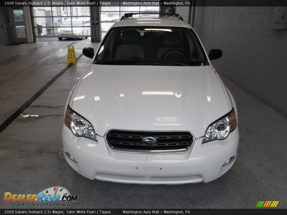 2006 Subaru Outback 2.5i Wagon Satin White Pearl / Taupe Photo #5