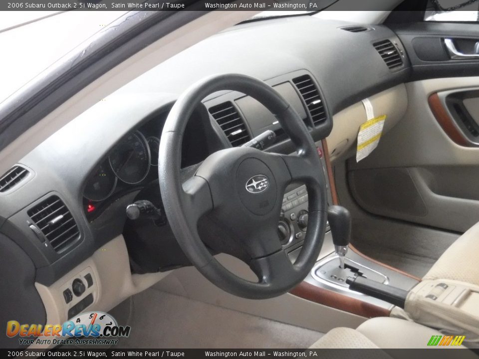 2006 Subaru Outback 2.5i Wagon Satin White Pearl / Taupe Photo #10