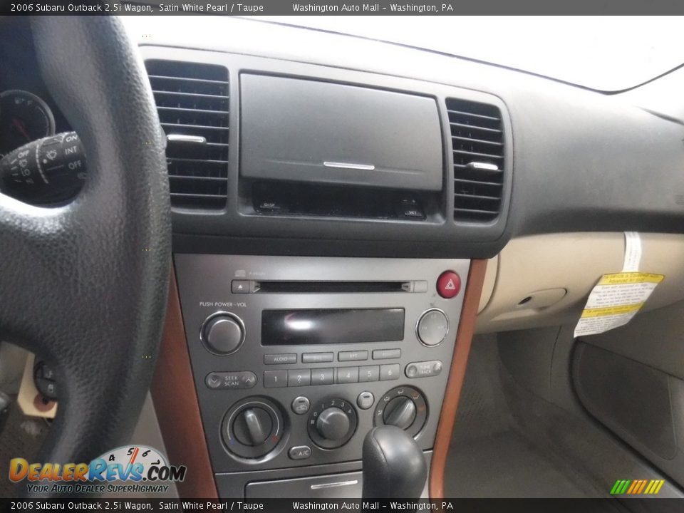 2006 Subaru Outback 2.5i Wagon Satin White Pearl / Taupe Photo #13