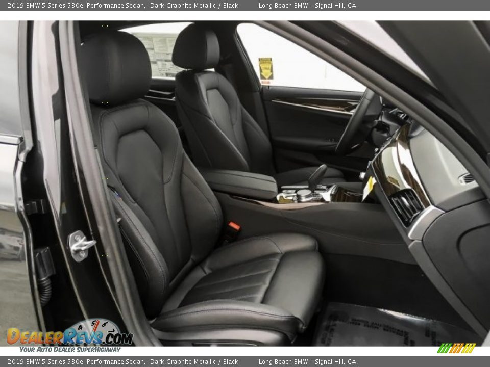 2019 BMW 5 Series 530e iPerformance Sedan Dark Graphite Metallic / Black Photo #5