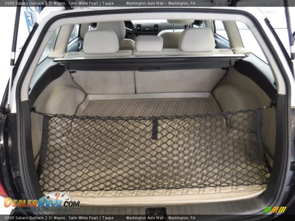 2006 Subaru Outback 2.5i Wagon Satin White Pearl / Taupe Photo #17