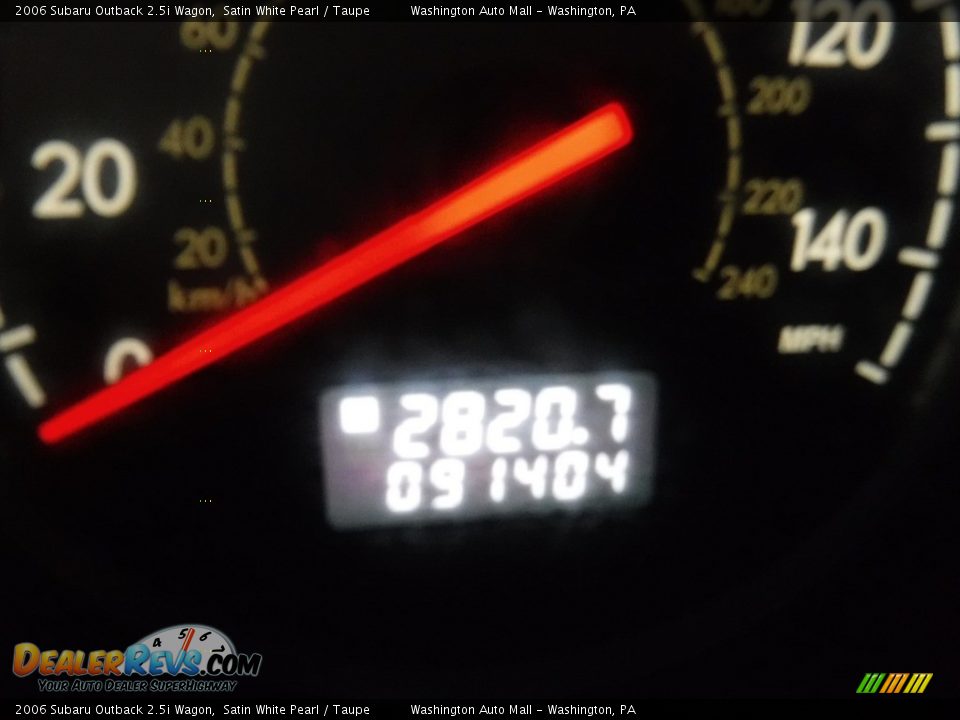 2006 Subaru Outback 2.5i Wagon Satin White Pearl / Taupe Photo #20