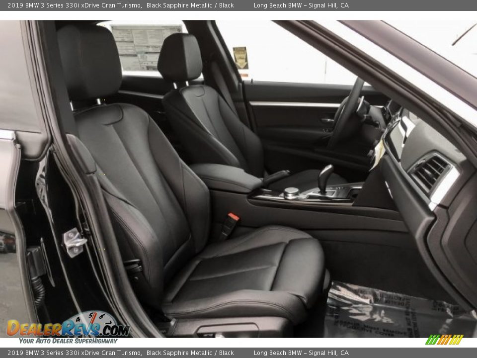 Front Seat of 2019 BMW 3 Series 330i xDrive Gran Turismo Photo #5