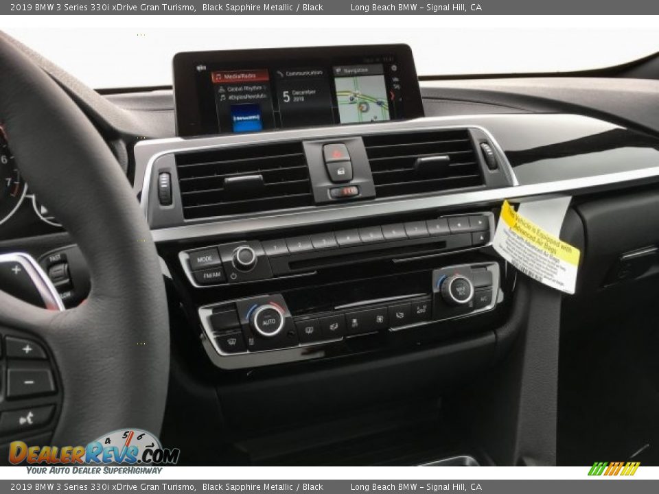 Controls of 2019 BMW 3 Series 330i xDrive Gran Turismo Photo #6
