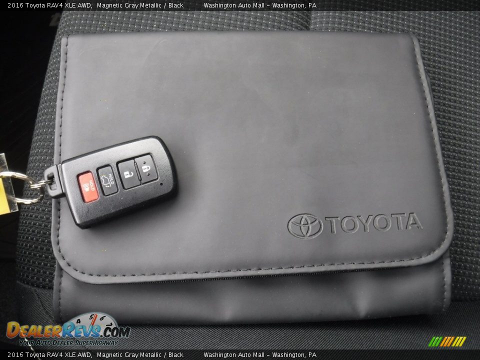 2016 Toyota RAV4 XLE AWD Magnetic Gray Metallic / Black Photo #25