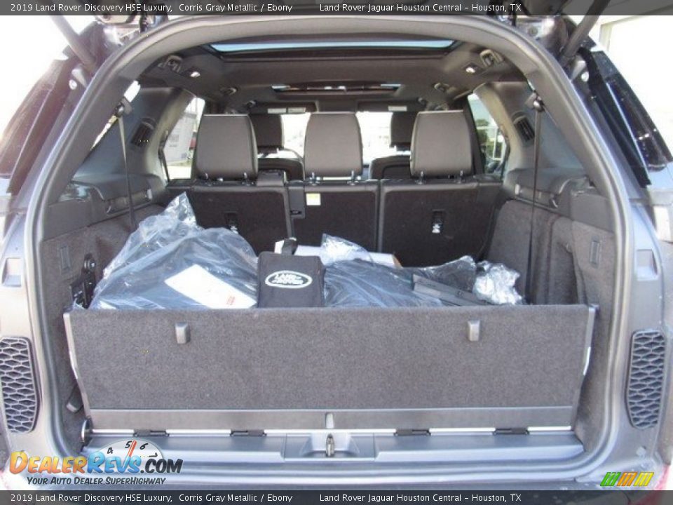 2019 Land Rover Discovery HSE Luxury Trunk Photo #19