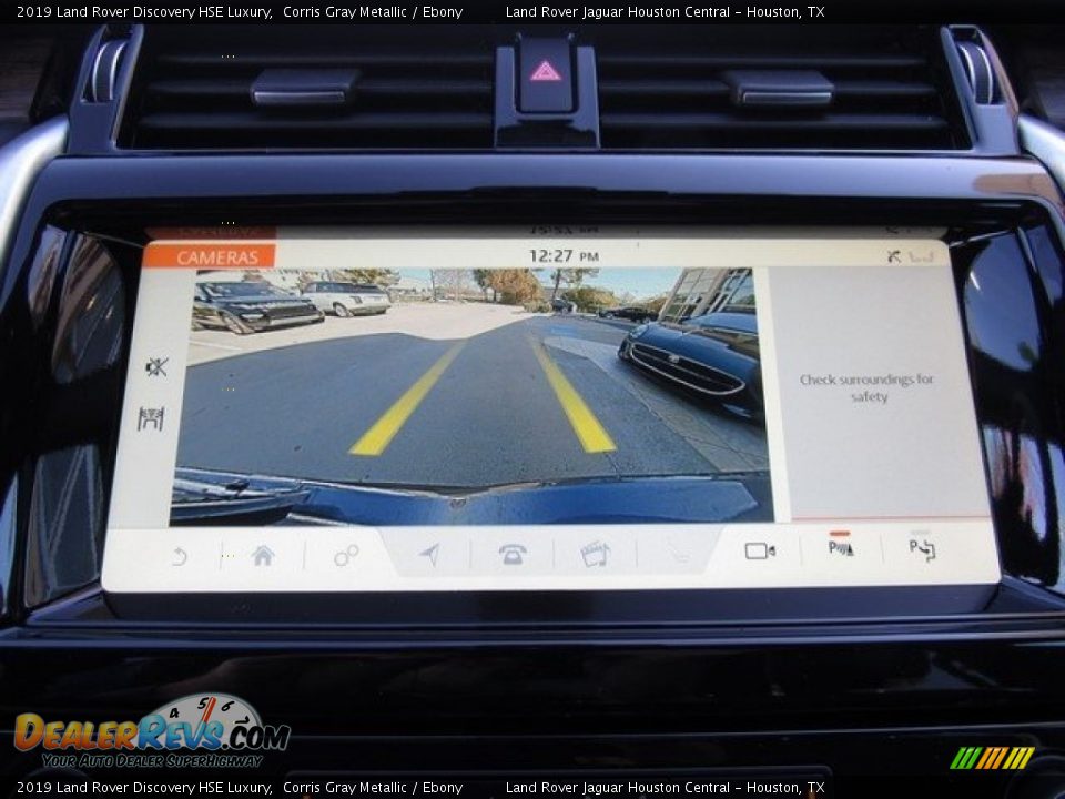 Controls of 2019 Land Rover Discovery HSE Luxury Photo #34
