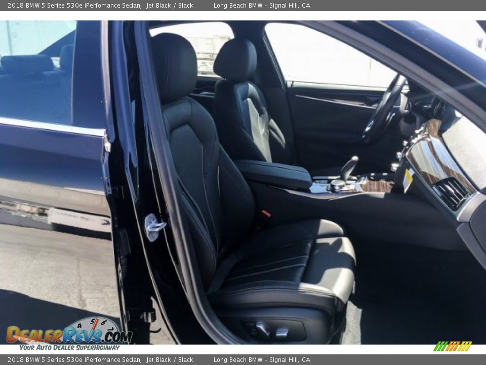 2018 BMW 5 Series 530e iPerfomance Sedan Jet Black / Black Photo #5