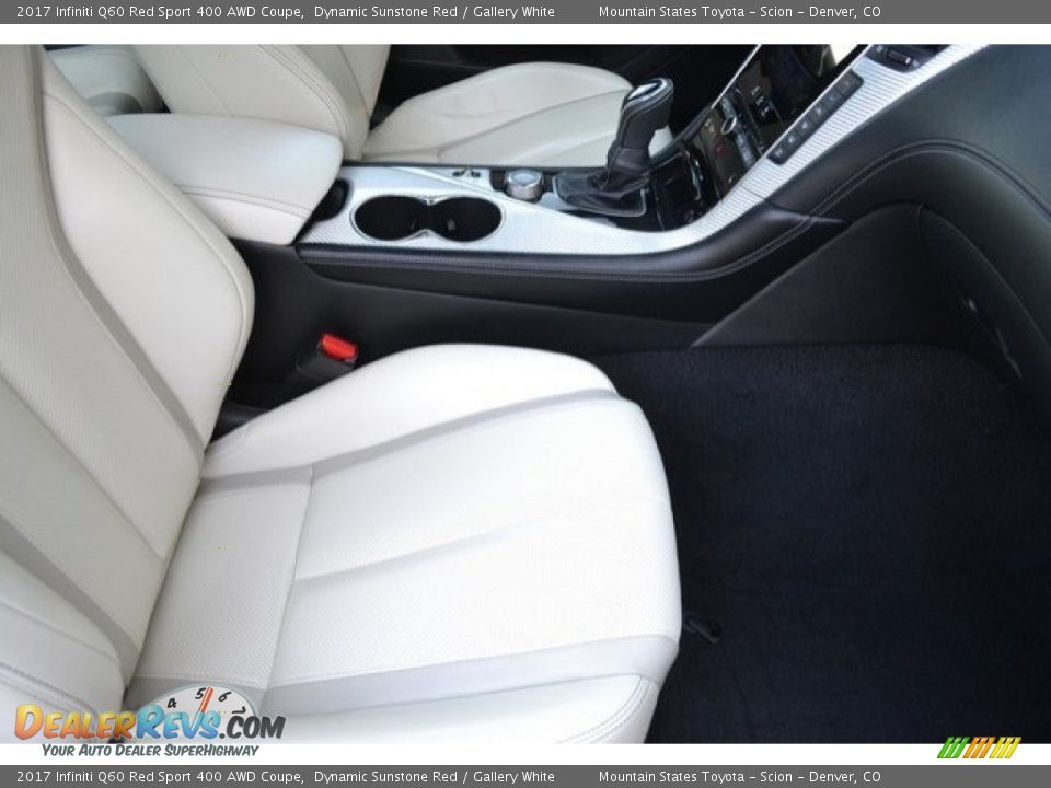 2017 Infiniti Q60 Red Sport 400 AWD Coupe Dynamic Sunstone Red / Gallery White Photo #18
