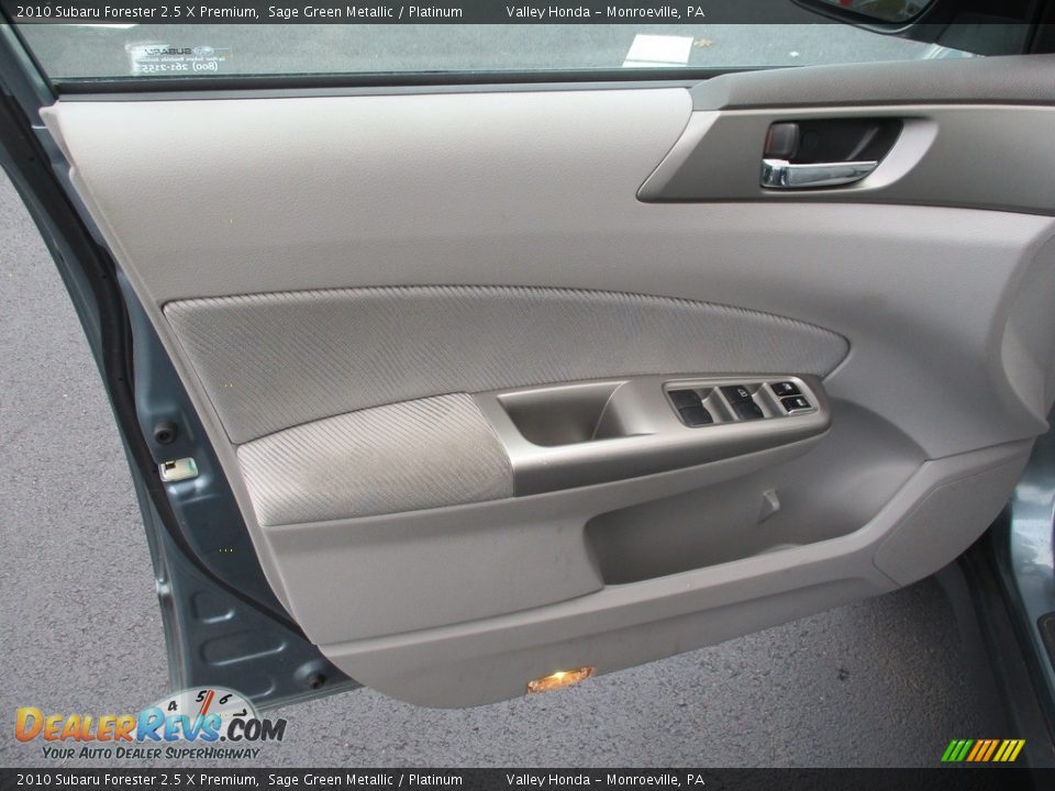 2010 Subaru Forester 2.5 X Premium Sage Green Metallic / Platinum Photo #11