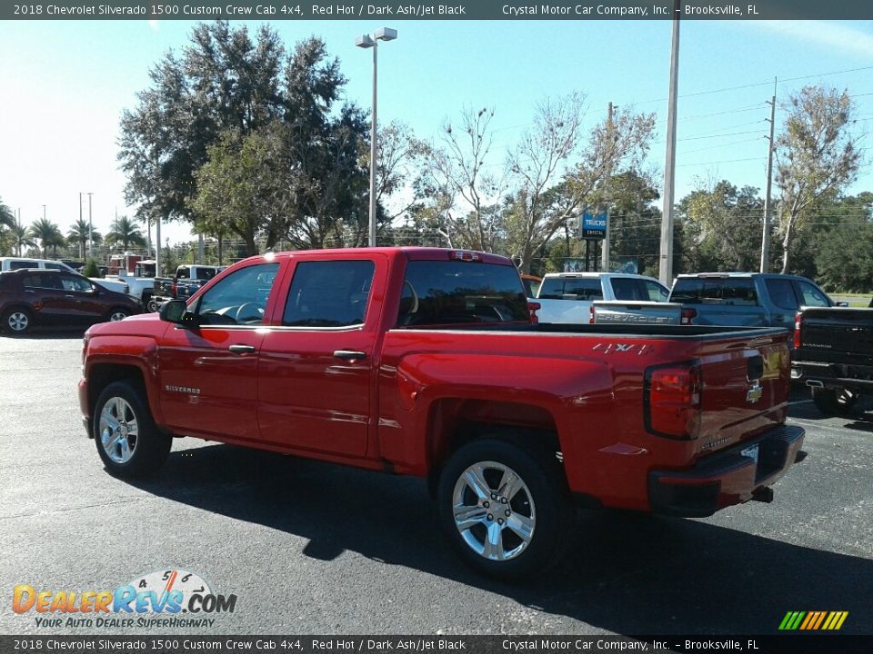 2018 Chevrolet Silverado 1500 Custom Crew Cab 4x4 Red Hot / Dark Ash/Jet Black Photo #3