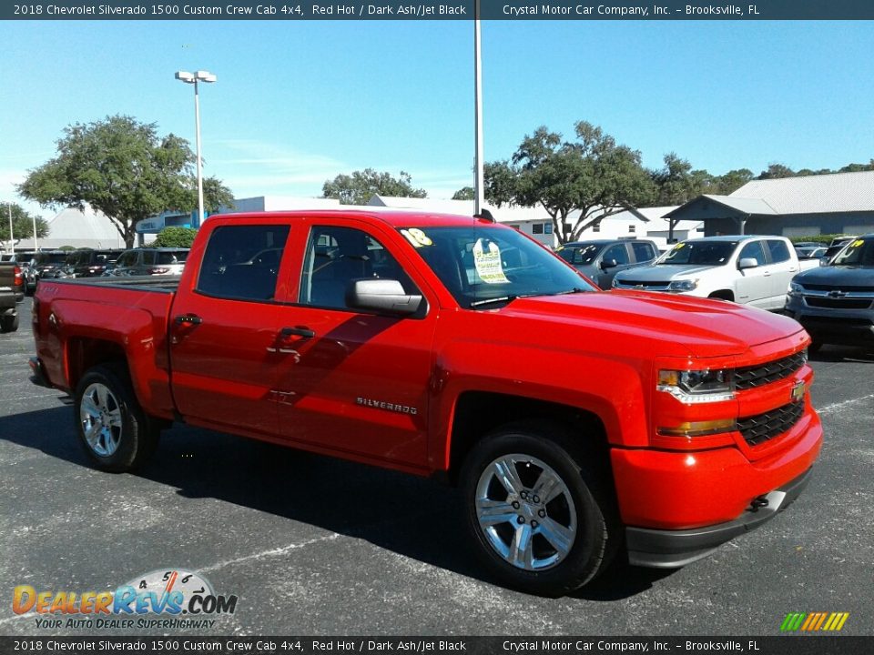 2018 Chevrolet Silverado 1500 Custom Crew Cab 4x4 Red Hot / Dark Ash/Jet Black Photo #7