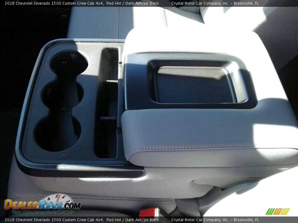 2018 Chevrolet Silverado 1500 Custom Crew Cab 4x4 Red Hot / Dark Ash/Jet Black Photo #18
