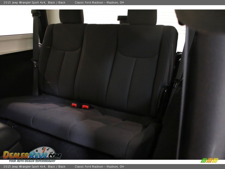 2015 Jeep Wrangler Sport 4x4 Black / Black Photo #16