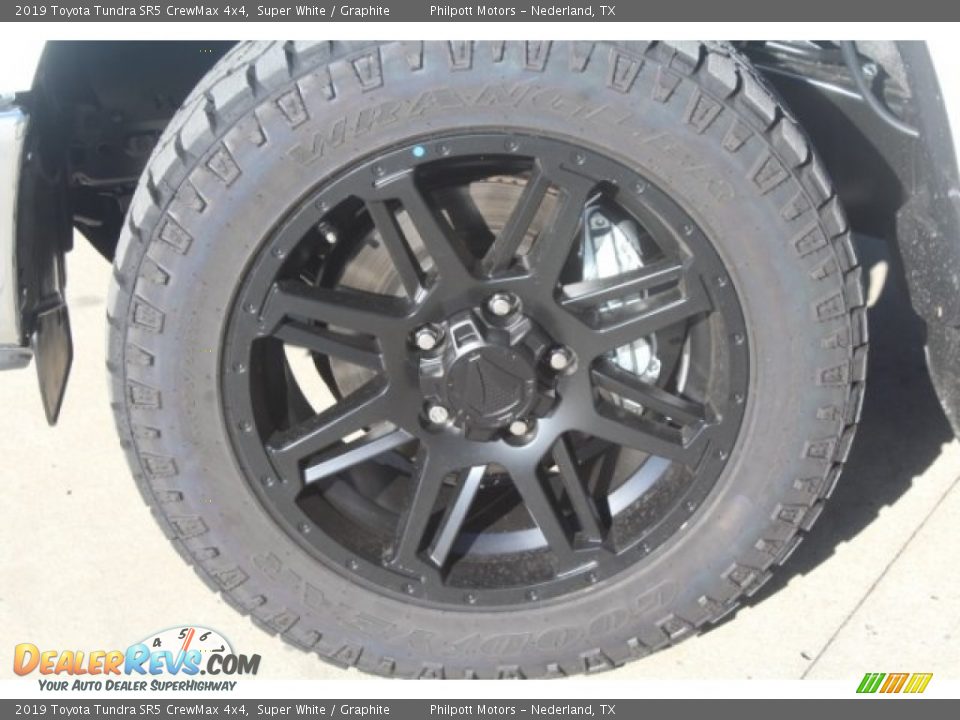2019 Toyota Tundra SR5 CrewMax 4x4 Super White / Graphite Photo #5