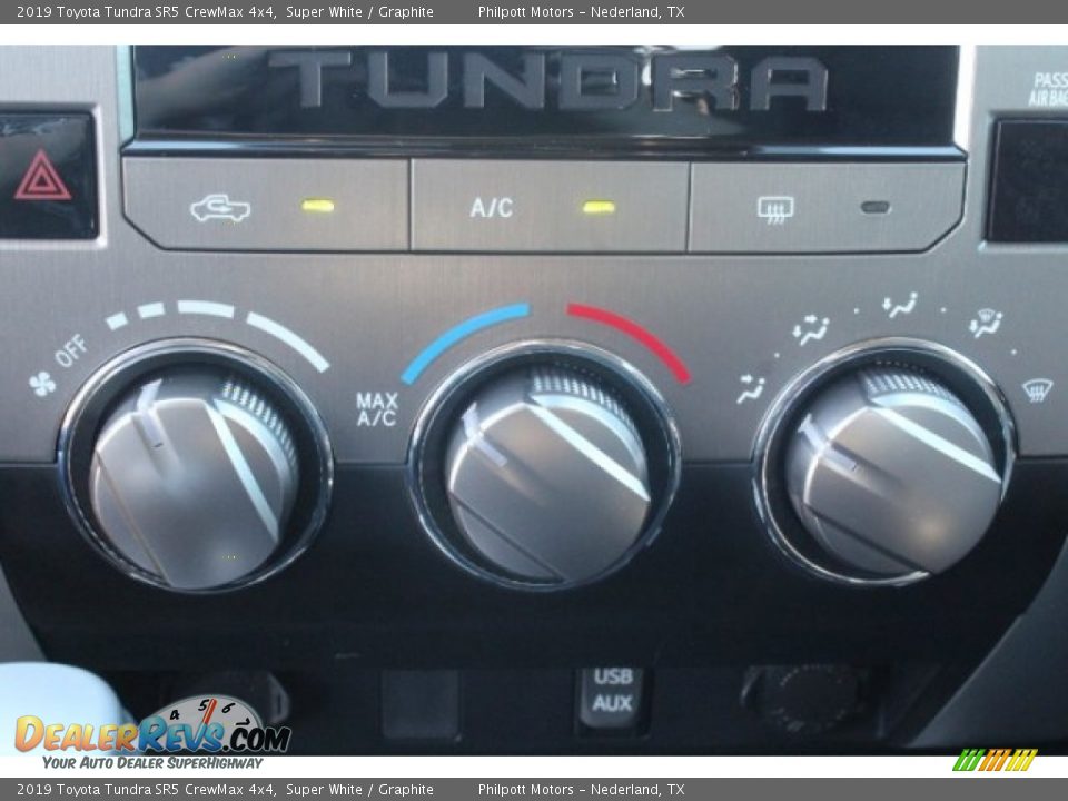 2019 Toyota Tundra SR5 CrewMax 4x4 Super White / Graphite Photo #14
