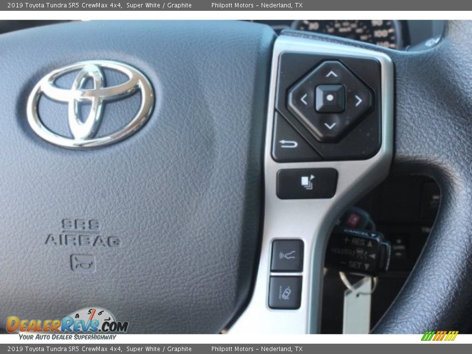 2019 Toyota Tundra SR5 CrewMax 4x4 Super White / Graphite Photo #16