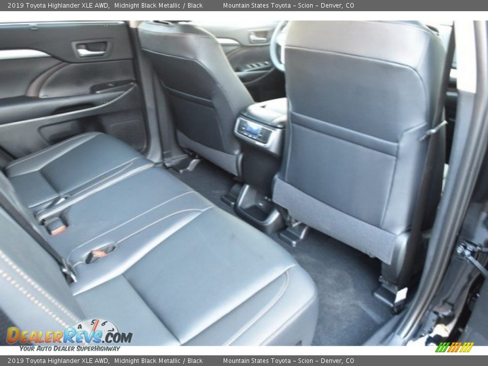 2019 Toyota Highlander XLE AWD Midnight Black Metallic / Black Photo #18