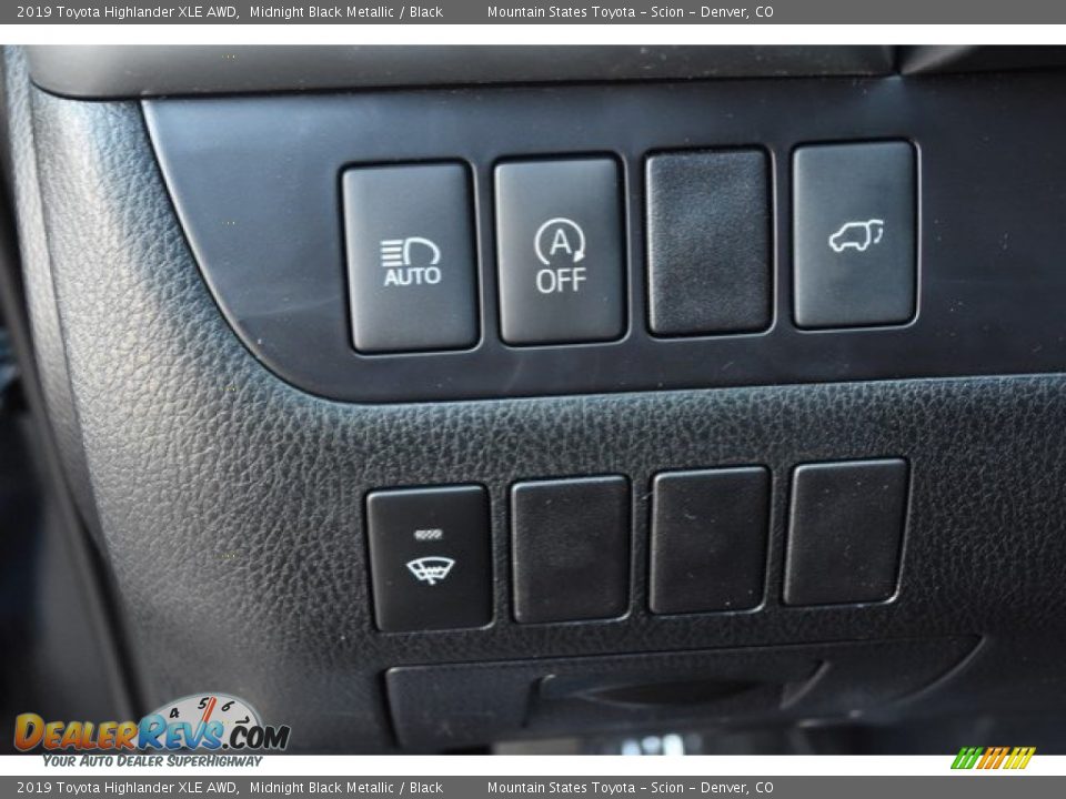 2019 Toyota Highlander XLE AWD Midnight Black Metallic / Black Photo #28