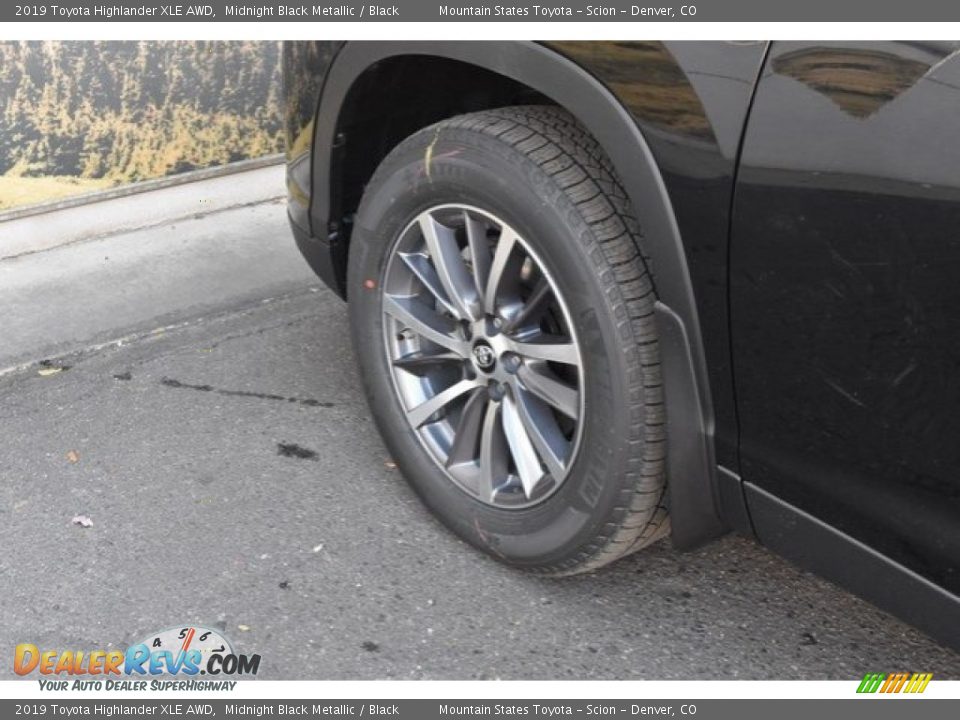 2019 Toyota Highlander XLE AWD Midnight Black Metallic / Black Photo #35