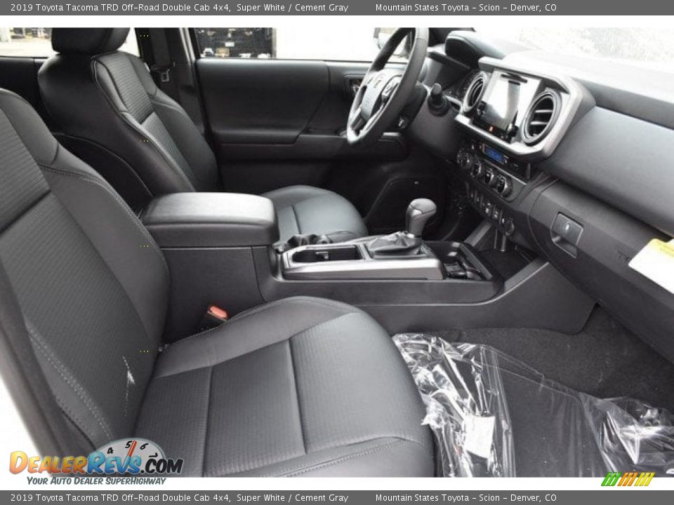 2019 Toyota Tacoma TRD Off-Road Double Cab 4x4 Super White / Cement Gray Photo #12