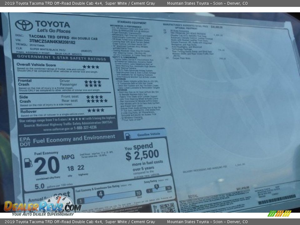 2019 Toyota Tacoma TRD Off-Road Double Cab 4x4 Super White / Cement Gray Photo #36