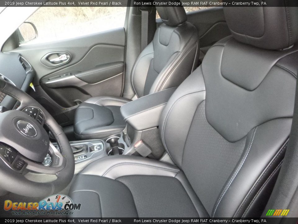 2019 Jeep Cherokee Latitude Plus 4x4 Velvet Red Pearl / Black Photo #13