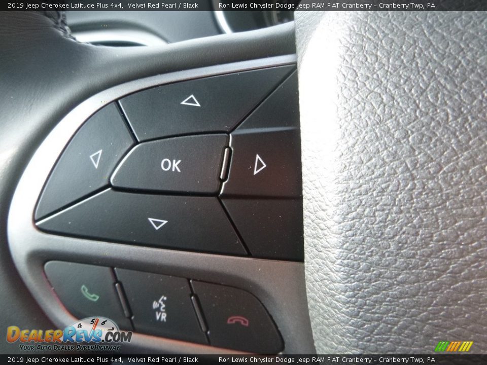 2019 Jeep Cherokee Latitude Plus 4x4 Velvet Red Pearl / Black Photo #19