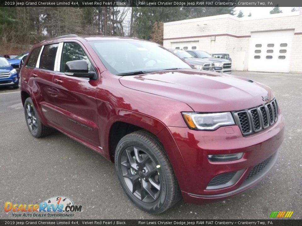 2019 Jeep Grand Cherokee Limited 4x4 Velvet Red Pearl / Black Photo #8