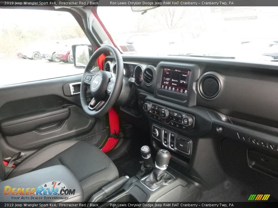 Controls of 2019 Jeep Wrangler Sport 4x4 Photo #11
