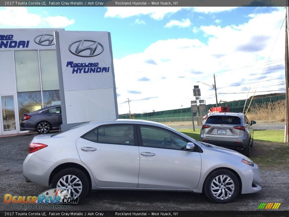 2017 Toyota Corolla LE Falcon Gray Metallic / Ash Gray Photo #3