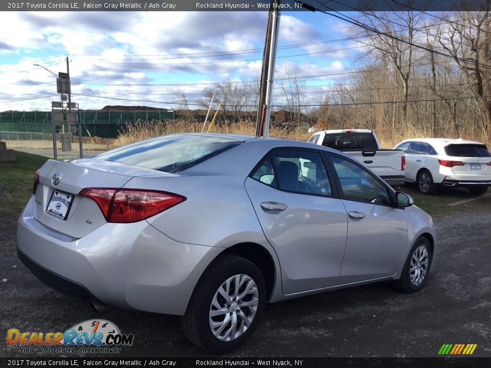 2017 Toyota Corolla LE Falcon Gray Metallic / Ash Gray Photo #4