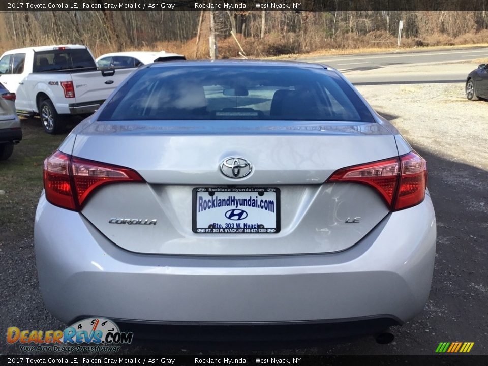 2017 Toyota Corolla LE Falcon Gray Metallic / Ash Gray Photo #5