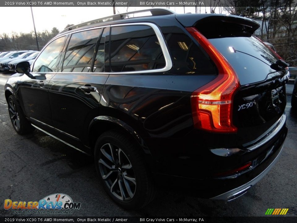 2019 Volvo XC90 T6 AWD Momentum Onyx Black Metallic / Amber Photo #4