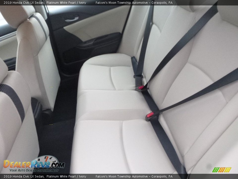 2019 Honda Civic LX Sedan Platinum White Pearl / Ivory Photo #10
