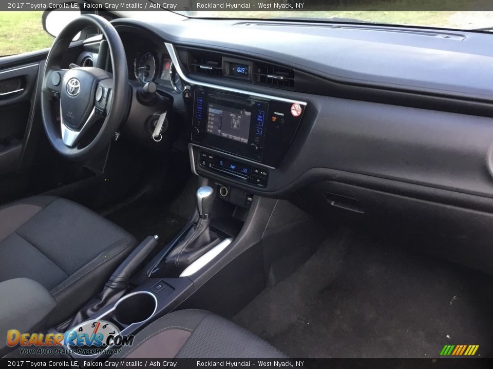 2017 Toyota Corolla LE Falcon Gray Metallic / Ash Gray Photo #25