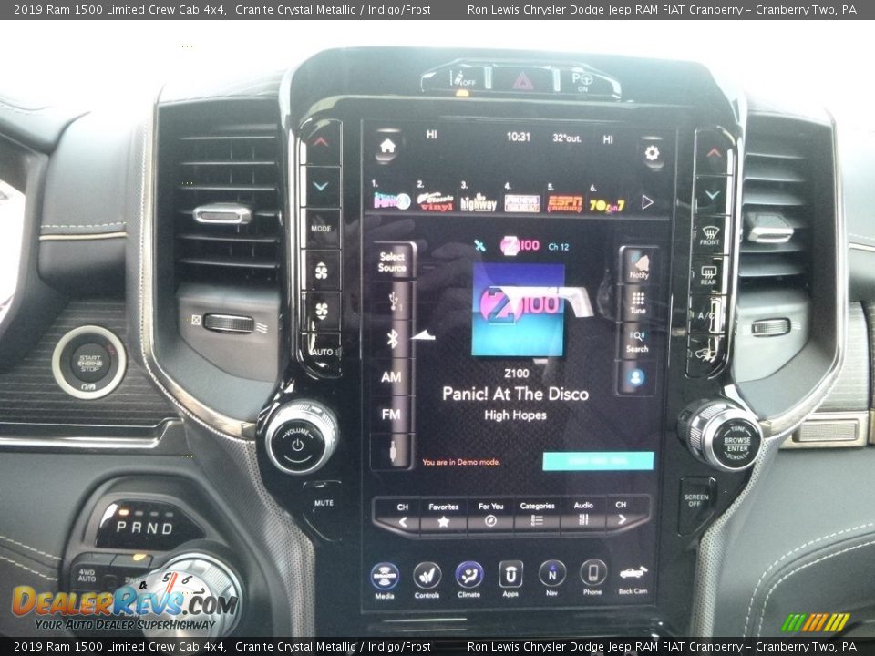 2019 Ram 1500 Limited Crew Cab 4x4 Granite Crystal Metallic / Indigo/Frost Photo #17