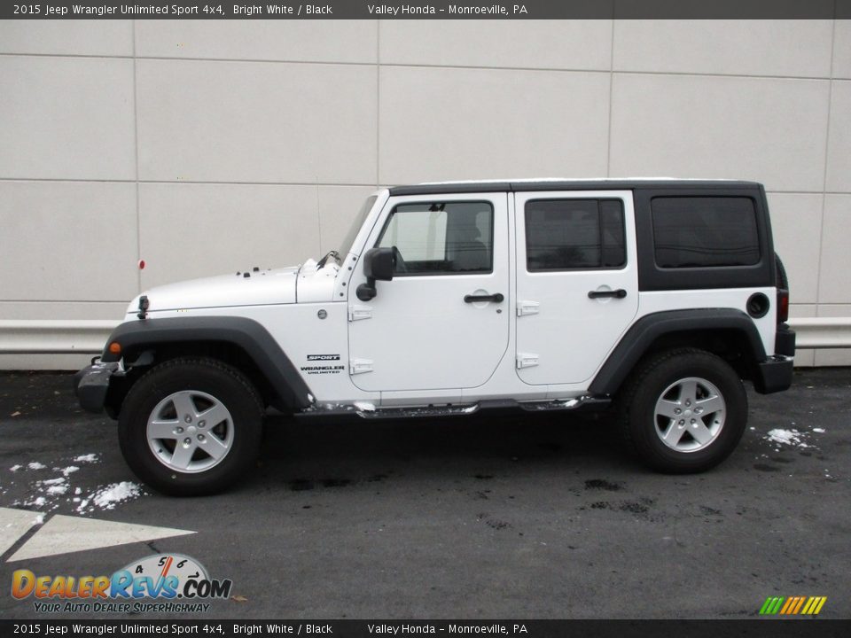2015 Jeep Wrangler Unlimited Sport 4x4 Bright White / Black Photo #2