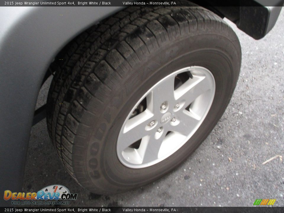 2015 Jeep Wrangler Unlimited Sport 4x4 Bright White / Black Photo #7