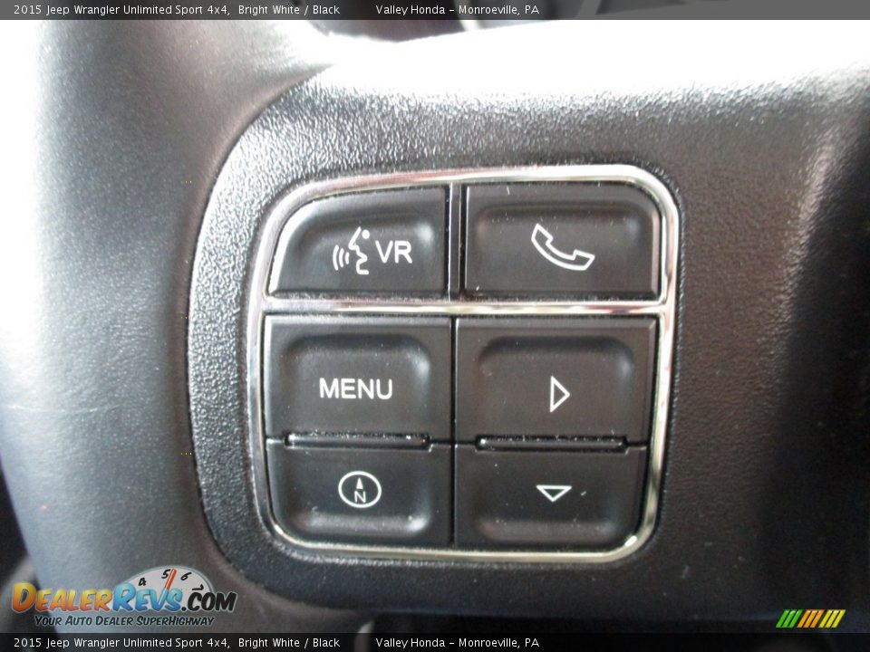 2015 Jeep Wrangler Unlimited Sport 4x4 Bright White / Black Photo #17
