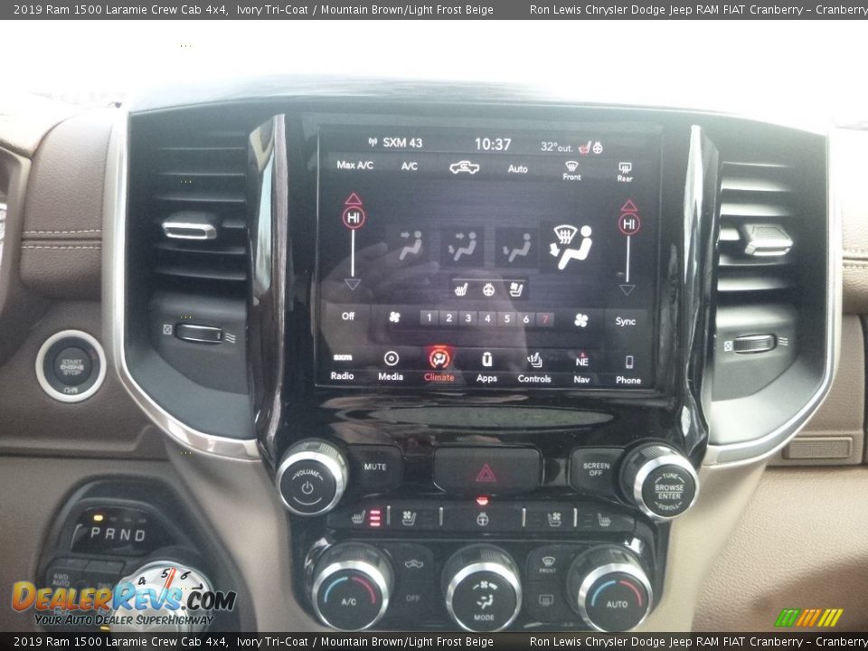 2019 Ram 1500 Laramie Crew Cab 4x4 Ivory Tri–Coat / Mountain Brown/Light Frost Beige Photo #15