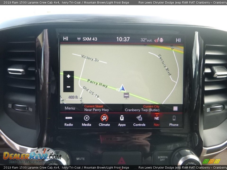 2019 Ram 1500 Laramie Crew Cab 4x4 Ivory Tri–Coat / Mountain Brown/Light Frost Beige Photo #16