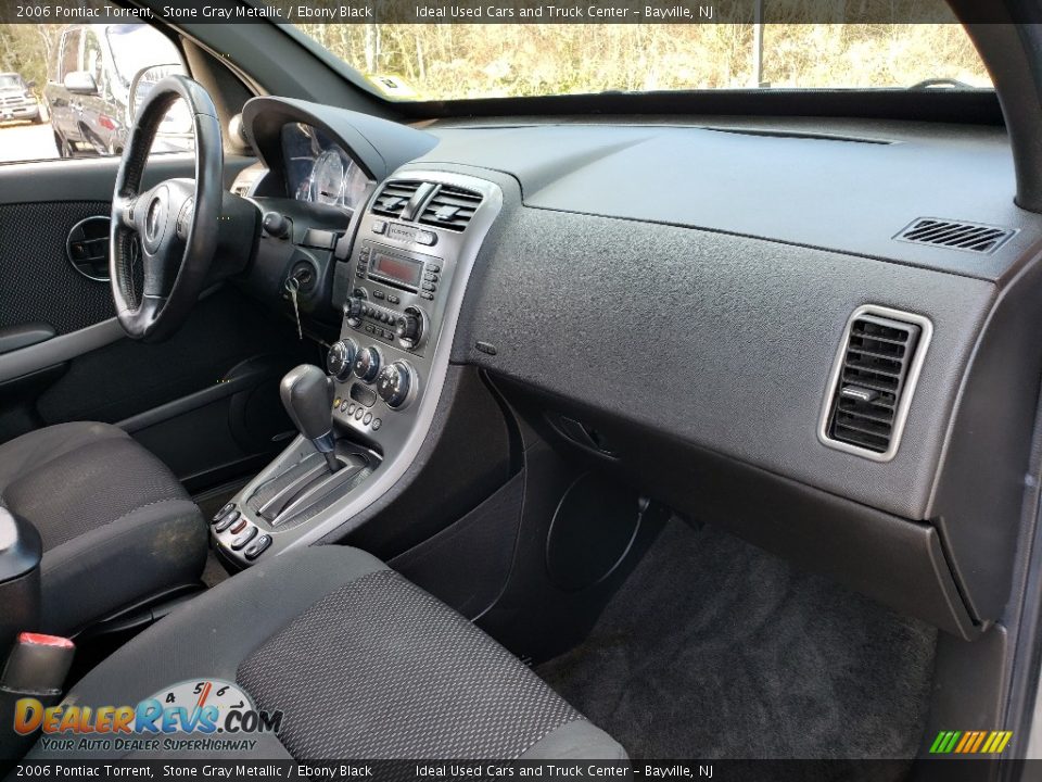 2006 Pontiac Torrent Stone Gray Metallic / Ebony Black Photo #10