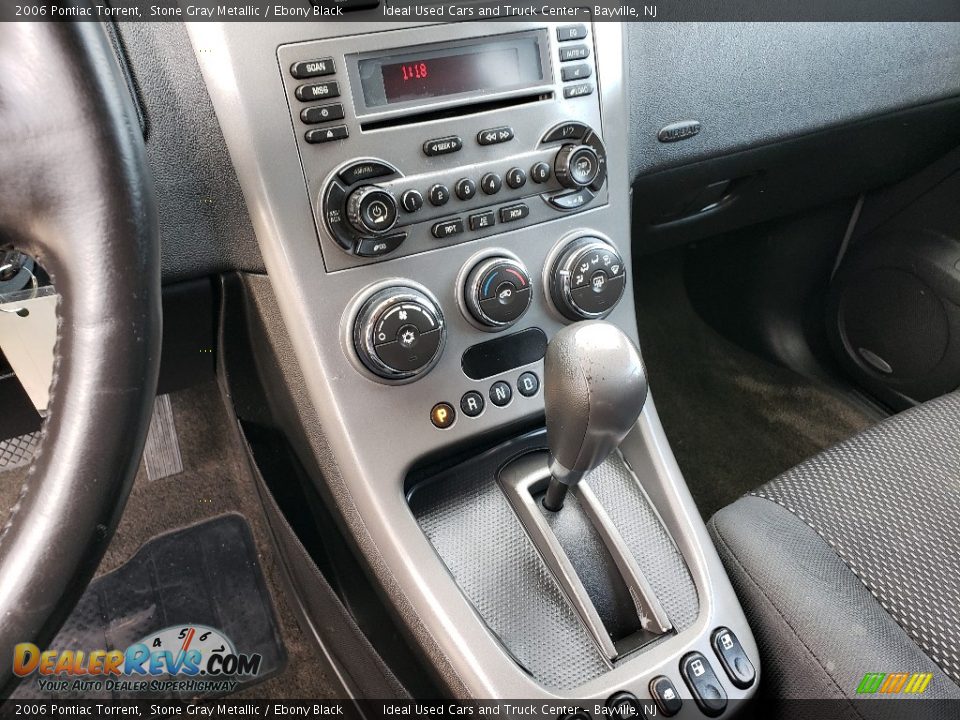 2006 Pontiac Torrent Stone Gray Metallic / Ebony Black Photo #19