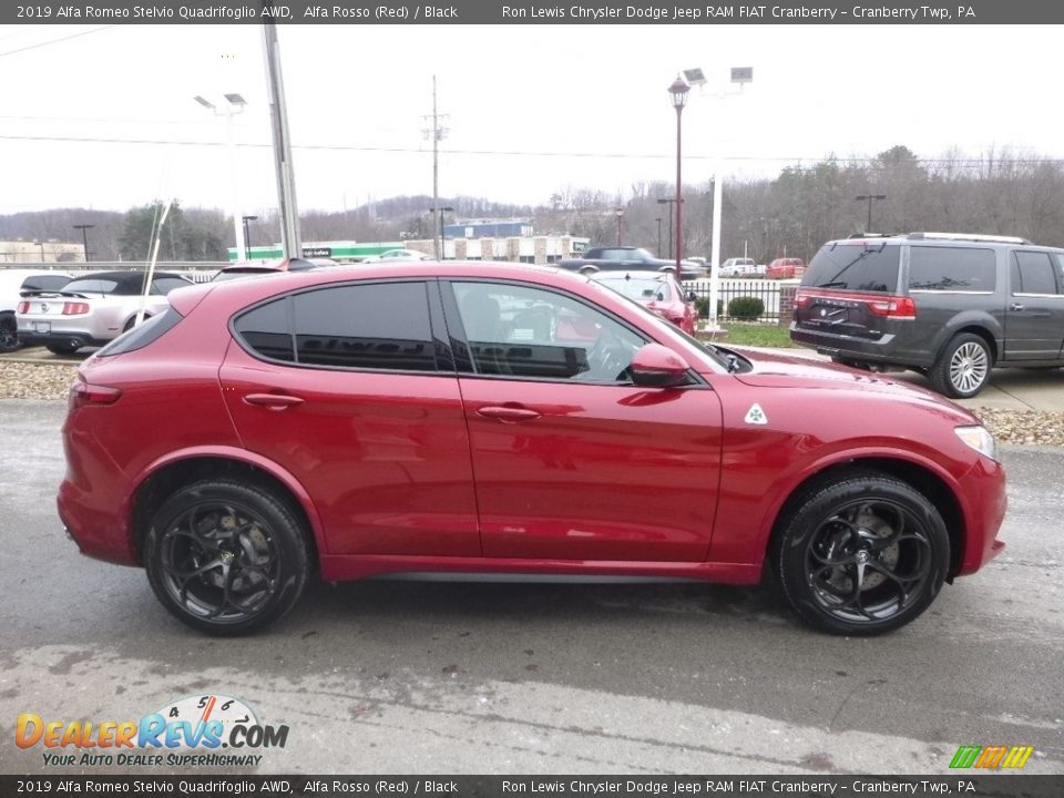 Alfa Rosso (Red) 2019 Alfa Romeo Stelvio Quadrifoglio AWD Photo #10