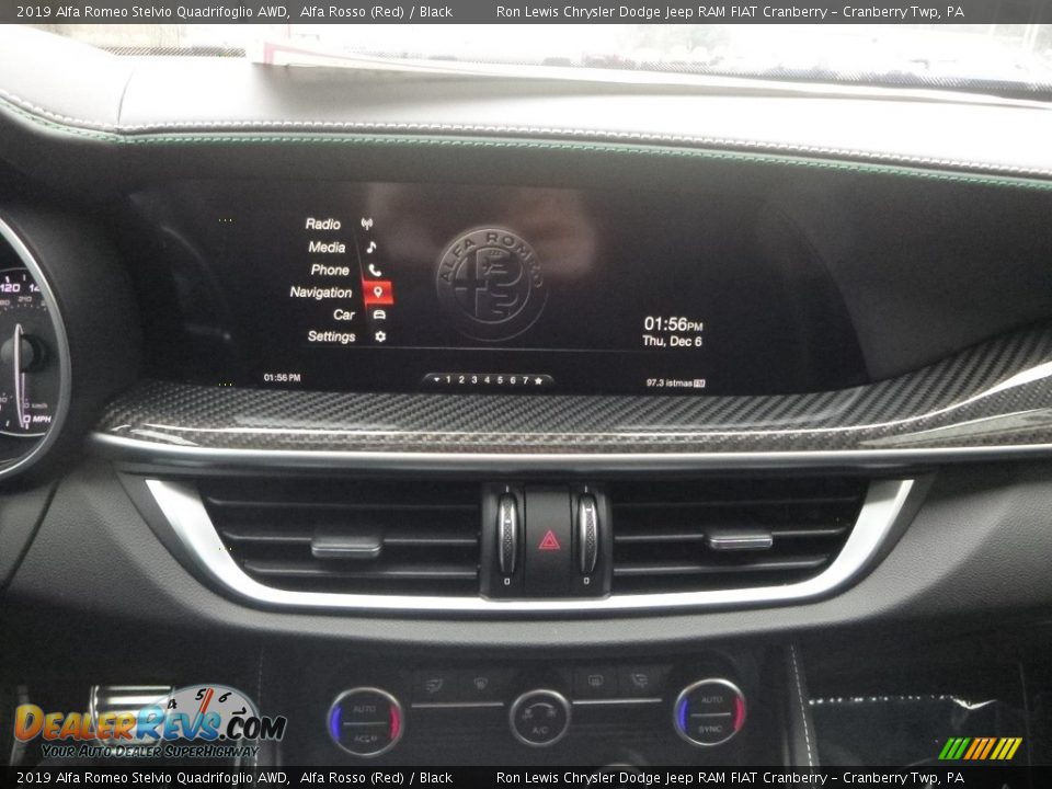 Controls of 2019 Alfa Romeo Stelvio Quadrifoglio AWD Photo #25