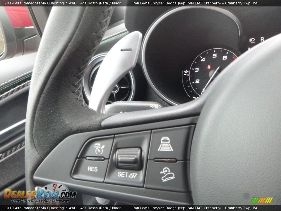 2019 Alfa Romeo Stelvio Quadrifoglio AWD Steering Wheel Photo #28